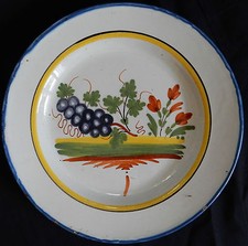 Very nice antique earthenware plate (St Clement? Luneville?)