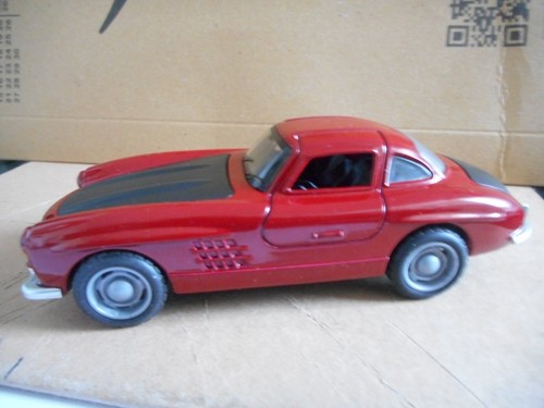 Miniature mercedes 300sl rouge - mercedes,