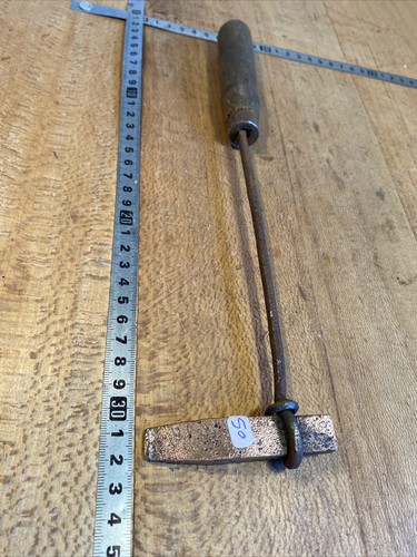 Old tool outil - tool, /