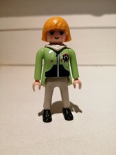 PLAYMOBIL PERSONNAGE FEMME