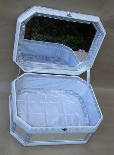 Grand coffret coffre boite - , à