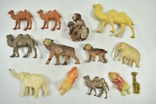 LOT DE 13 ANCIENNES FIGURINES