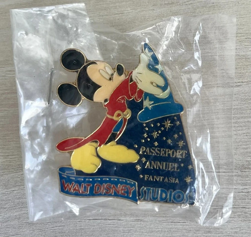 Pin disneyland paris - paris, –