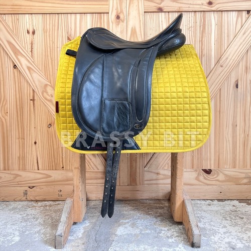 Bates haute ecole - 17",
