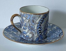 TASSE ET SOUS TASSE PORCELAINE DE LIMOGES  décor LAZEYRAS