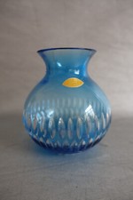 Vase en cristal taillé