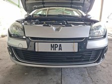 Pare choc avant RENAULT MEGANE
