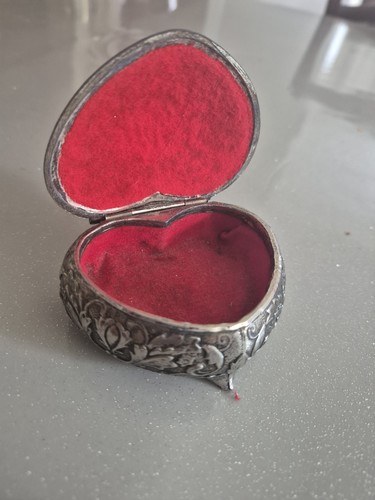 Coffre bijoux - à,
