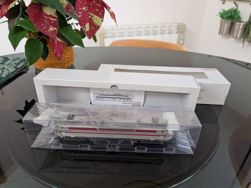 Märklin 39401 locomotive - h0,