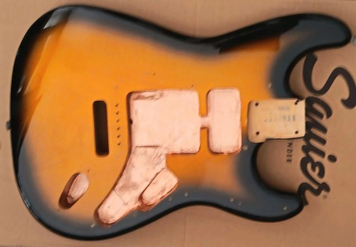 Corps stratocaster squier - de,