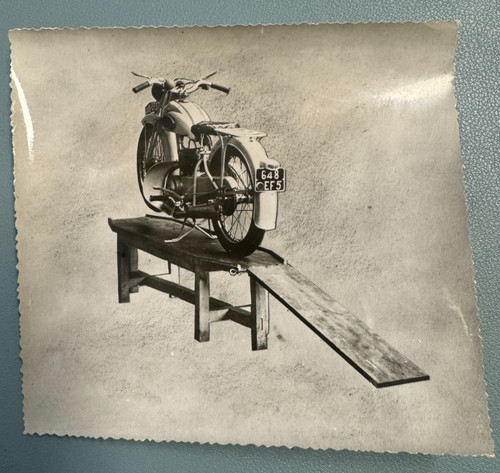 Photo ancienne moto - , de