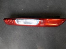 4680* FEUX ARRIERE GAUCHE FORD