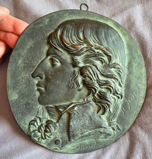 Tondo bas-relief en bronze