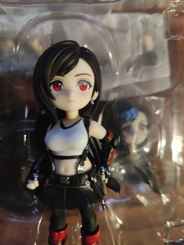 Figurine final fantasy - final, vii