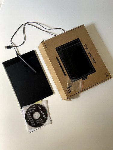 Tablette graphique one - one, by