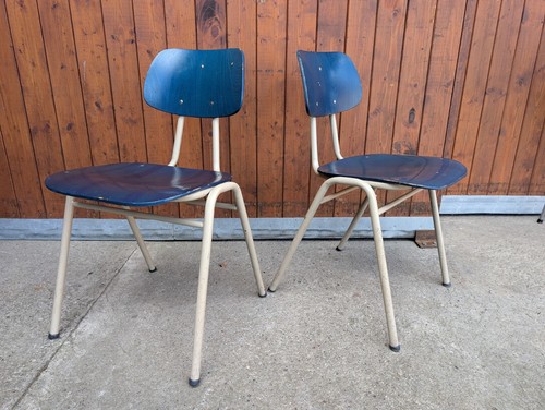 Chaise empilable salle - chaise,
