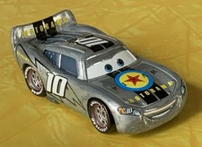 Rare Disney Pixar Cars RAW Motorama Lightning McQueen 1/55 scale car