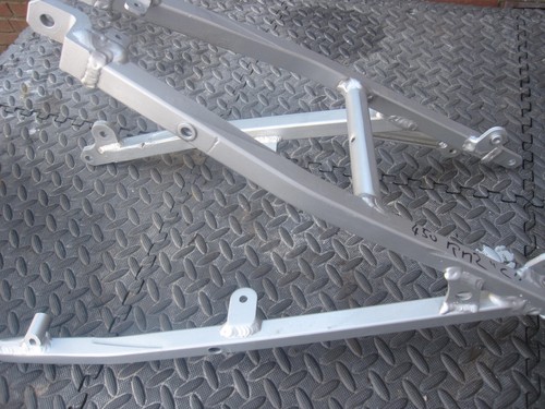 Boucle arriere suzuki 450 - boucle,