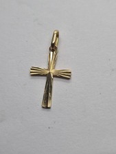 °°  BEAU  PENDENTIF CROIX