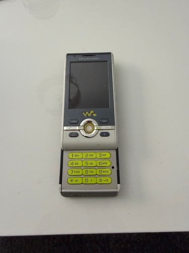 Téléphone mobile sony - mobile,