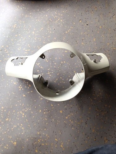 Carenage phare piaggio 125 - phare,
