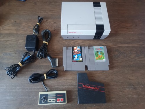 Console nintendo nes - +,