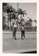 OLD PHOTO GUIANA 1950 CAYENNE/PALMISTS CHILD WATCHING PLANE THE BRAZILIAN