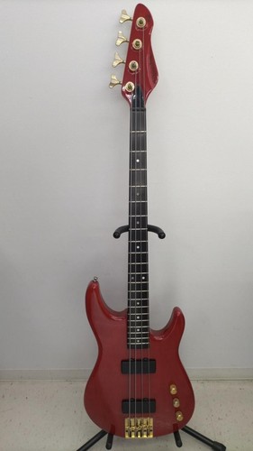 Guitare basse électrique