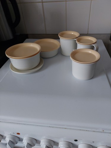 Vends lot sucrier pot a - 1,