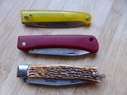 Lot couteaux pliants