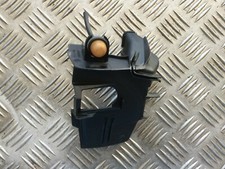 Capot de canalisation d'air