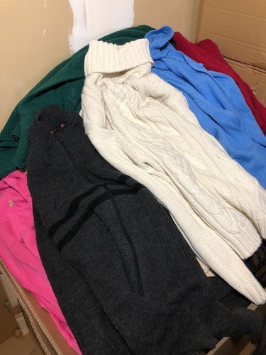 Lot pulls et gilets - 15,