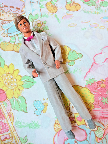 Poupée ken barbie - barbie, glow