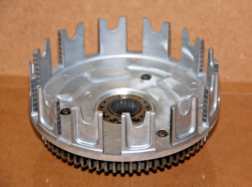 Cloche embrayage 22100mn9000 - cloche,