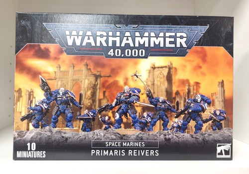 Warhammer 40000 space marines - space,