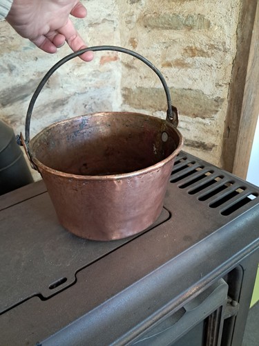 Chaudron cuivre avec - chaudron, en