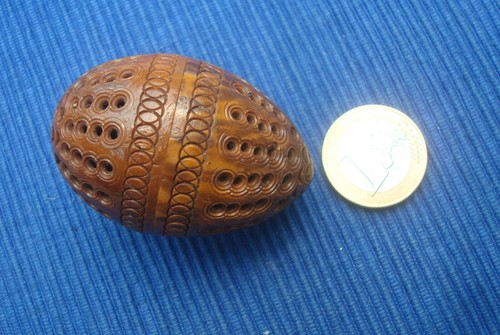 Ancien oeuf boite - boite, chapelet