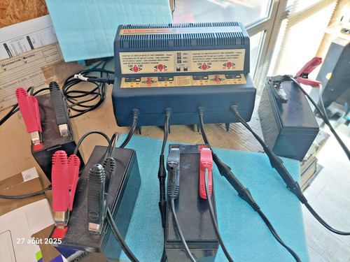 Chargeur batterie plomb - chargeur,
