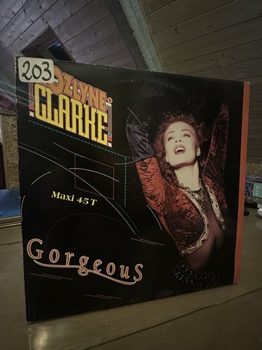 Rozlyne clarke gorgeous - rozlyne,