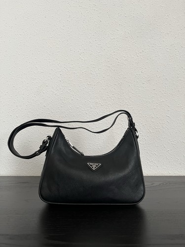 Prada sac porté - prada, épaule