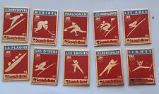 lot  10 pins differents jeux