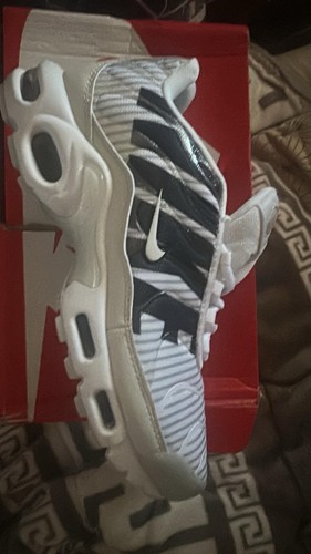 Nike requin taille 41 - requin,