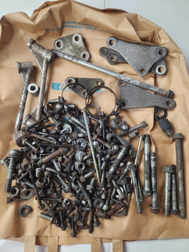 Lot visserie axes fixations - visserie,