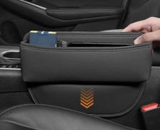 2 POCHETTES CUIR  de rangement