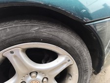 Pare boue avant droit MG MGF