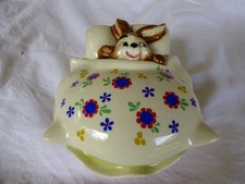 Plat faience dessus lapin