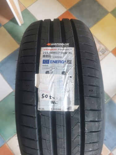 Pneu 215 17 - 50,