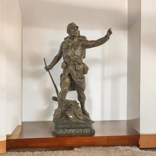 Grande statue métal soldat - grande,