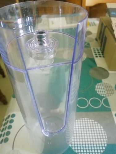Reservoir eau pour - eau,