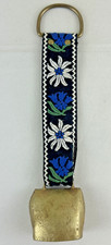 Vintage luzerne Switzerland souvenir edelweiss cowbell ornament
